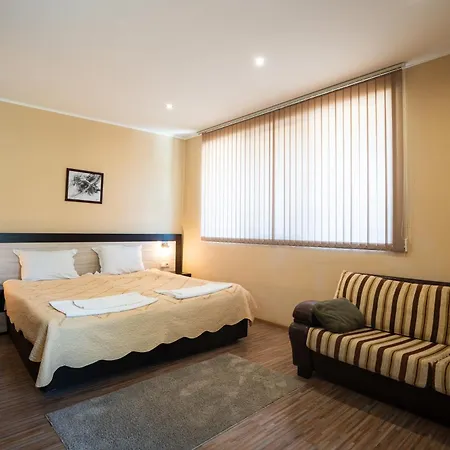 La Casa Гостевой дом 3*