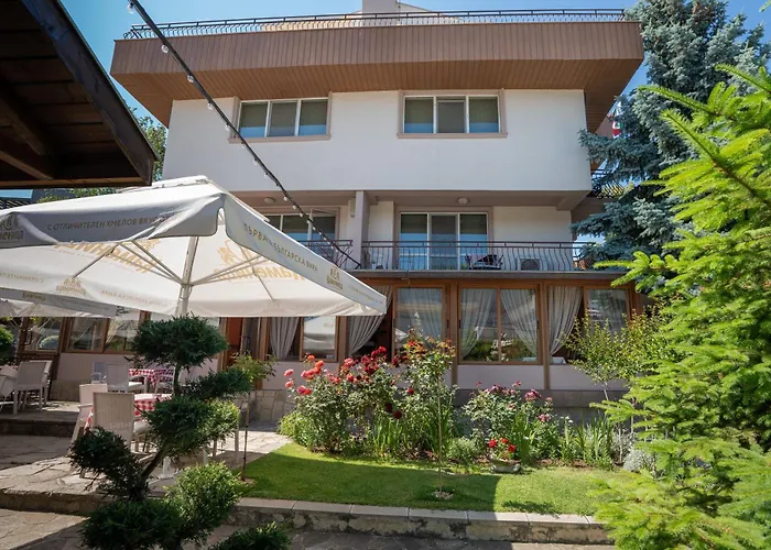 La Casa Guest house